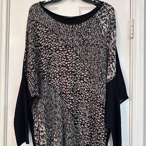 Splash Black and White Patterned Blouse